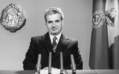 25 декември 1989, егзекутиран романскиот диктатор Чаушеску