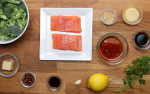 Како да подготвите вкусна вечера од лосос и зеленчук за 15 минути?